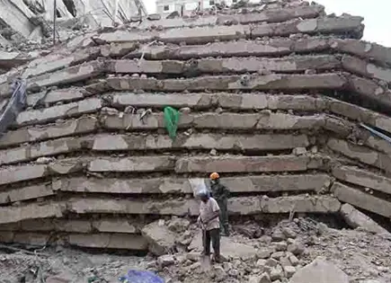 Colapsa un edificio en construcción en Kenia Colapsa un edificio en construcción en Kenia