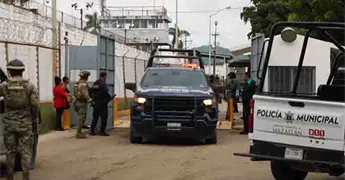 Suspenden a director de penal de Mazatl&aacute;n