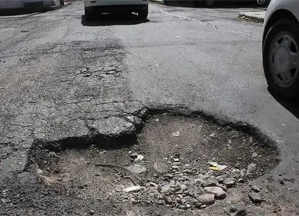 Ayuntamiento atiende más de 50 socavones su reparación cuesta hasta 700 mil pesos por punto Ayuntamiento atiende más de 50 socavones su reparación cuesta hasta 700 mil pesos por punto