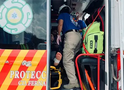 Impacta motociclista contra una vaca