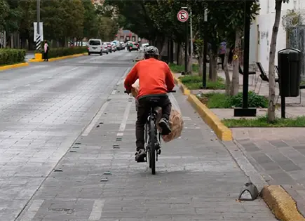 Modificar&aacute;n ciclov&iacute;a de Av. Carranza