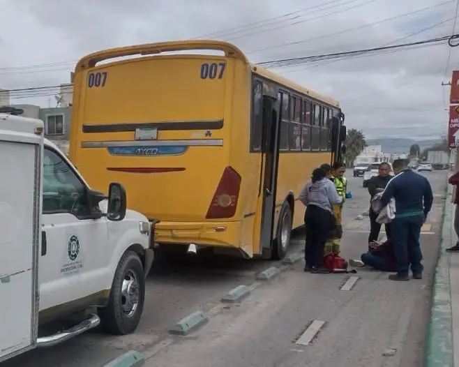 Motociclista atropella a mujer en la ciclovía de camino a Santa Rita