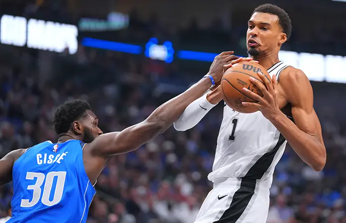 Supurs vencen a mermados Mavs