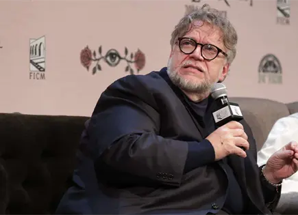 Critican a Guillermo del Toro por apoyar a Lula Critican a Guillermo del Toro por apoyar a Lula
