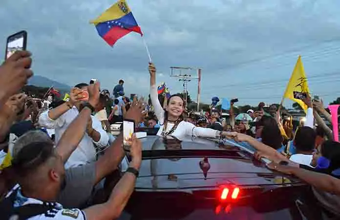 Corina Machado regresó a su país