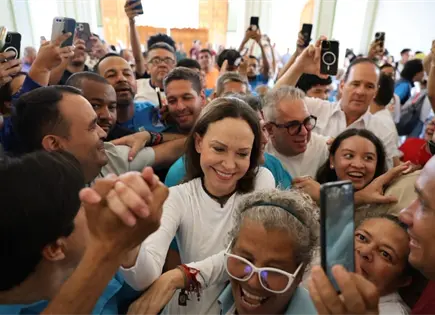 Mar&iacute;a Corina Machado regresa a Venezuela tras exilio de 10 meses