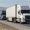 Paro transportista llega a SLP; prev&eacute;n marcha por la 57