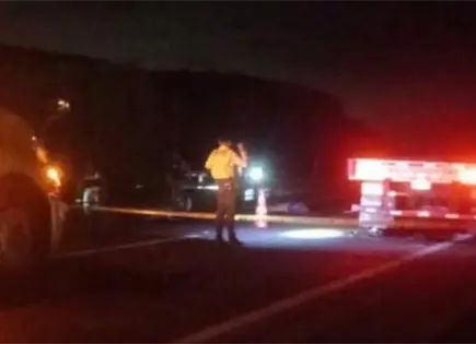 Accidente en carretera 57 deja dos muertos