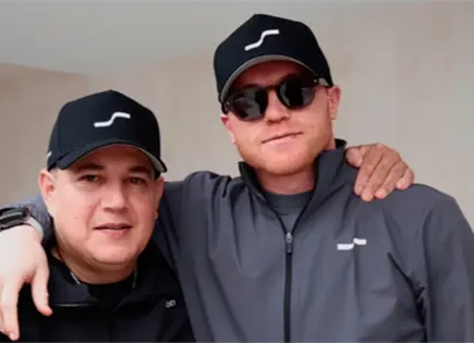Canelo &Aacute;lvarez llega a Arabia Saudita con apoyo de seguidores mexicanos