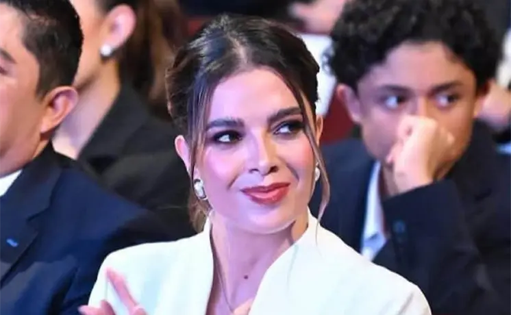 Ruth González pide licencia al Senado tras dar su informe Ruth González pide licencia al Senado tras dar su informe