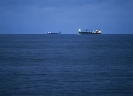 Buque en mar Negro atacado por drones frente a Bulgaria Buque en mar Negro atacado por drones frente a Bulgaria