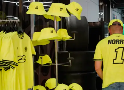 Lando Norris inaugura pop-up de moda en Polanco Lando Norris inaugura pop-up de moda en Polanco
