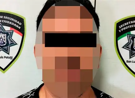 Se encontró a su ex en la calle y se le fue encima Se encontró a su ex en la calle y se le fue encima