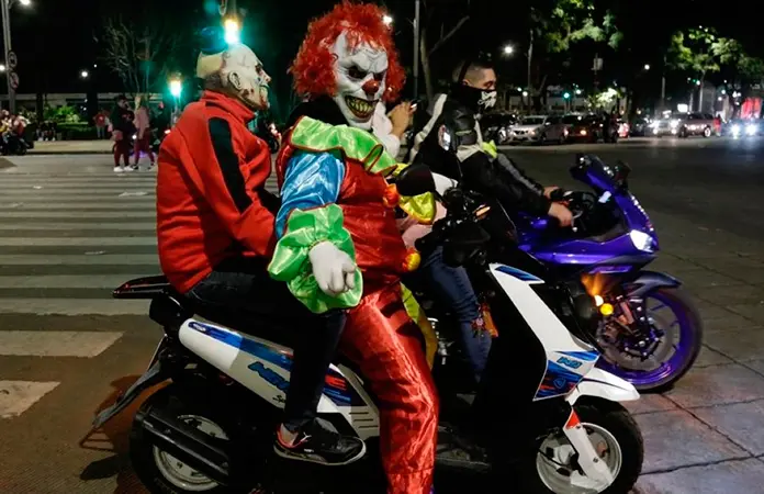 Prohíben caravana de motos por halloween