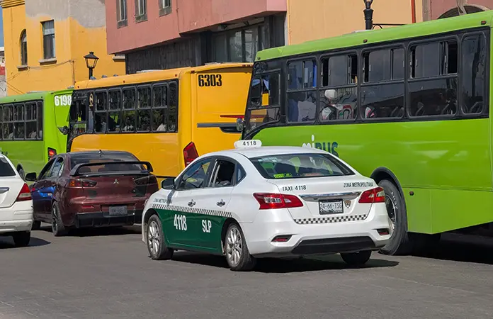 Falta de pasaje amenaza a cinco rutas urbanas