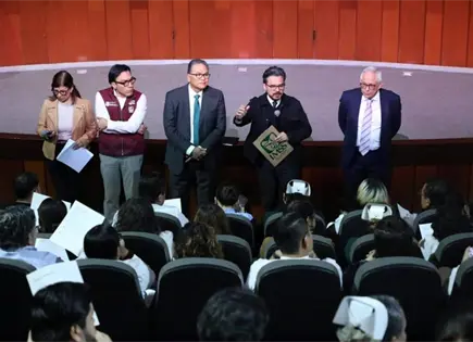 IMSS anuncia contrataci&oacute;n de especialistas y basificaci&oacute;n de casi 11 mil trabajadores